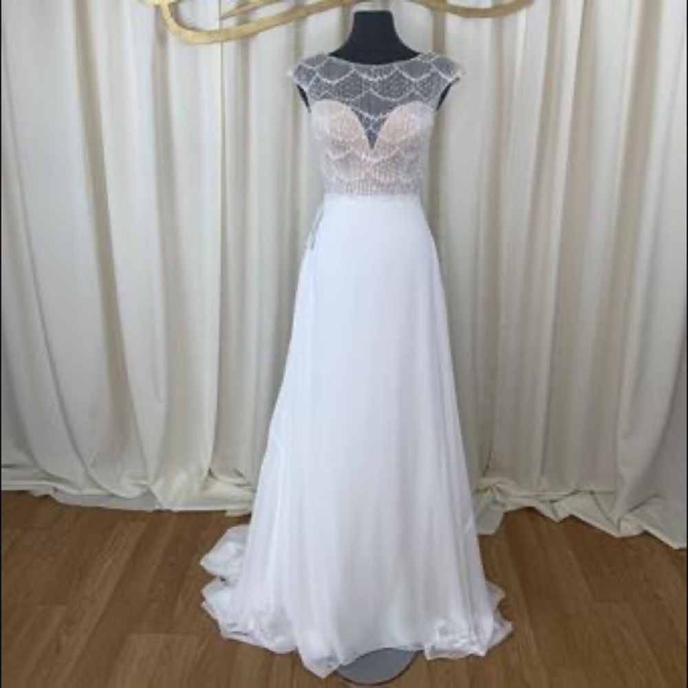Justin Alexander wedding gown